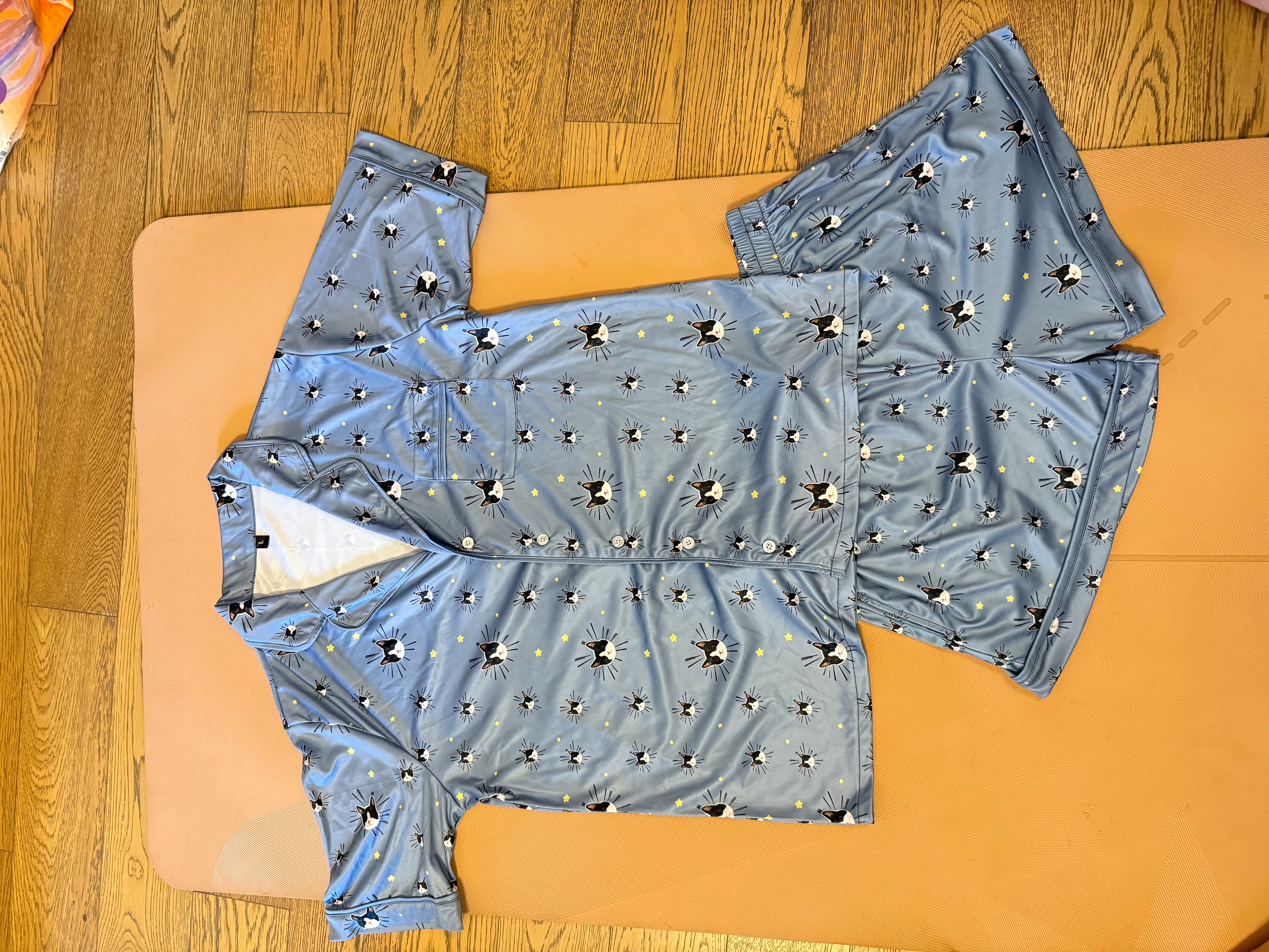 custom pet face with pajamas